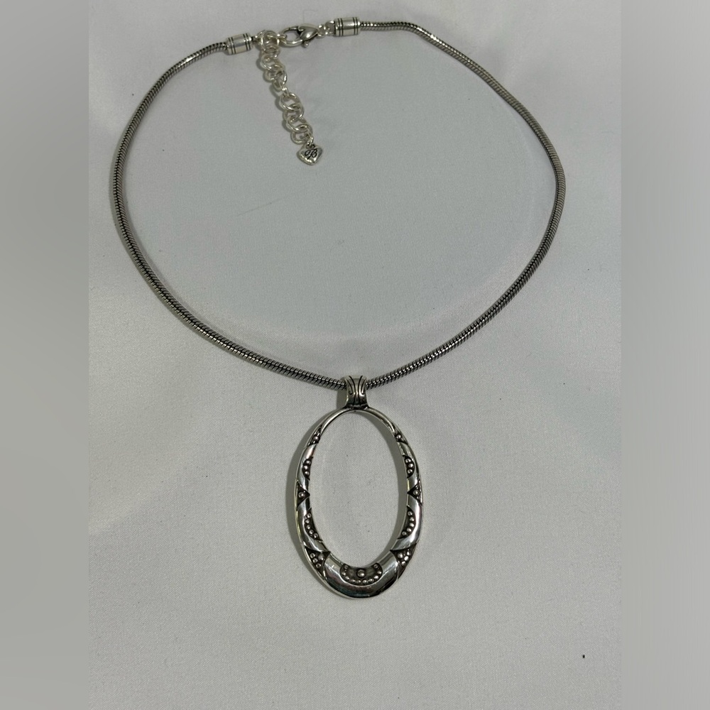 Brighton Reversible Oval Crystal | Etched Necklace Silver Plated 16-18” EUC - Picture 4 of 6
